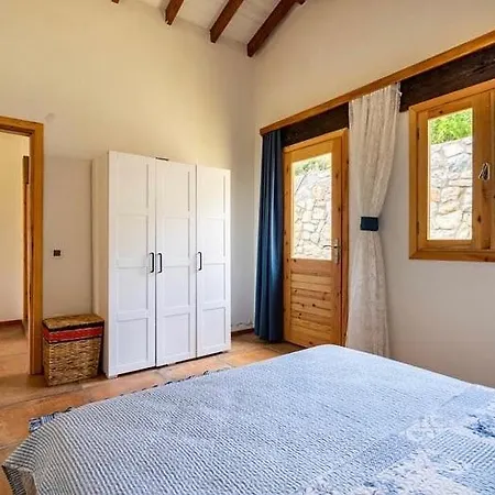 Karaincirevleri Emecik